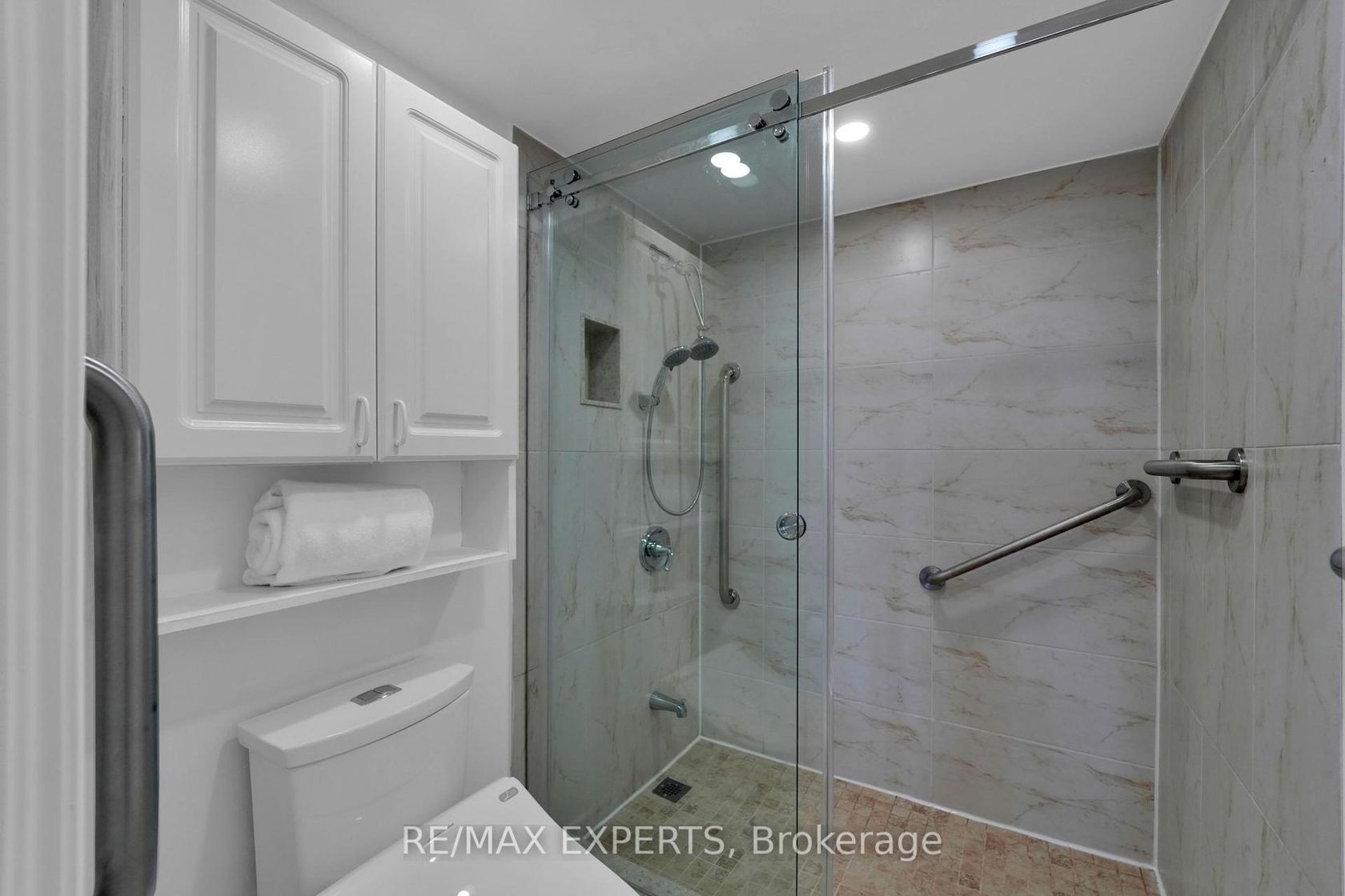 Photo 17 at 1811 - 2350 Bridletowne Circle, L'Amoreaux, Toronto Photo 17 at 1811 - 2350 Bridletowne Circle, L'Amoreaux, Toronto
