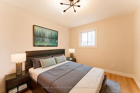 Photo 8 at 262 Duckworth Street, Codrington, Barrie