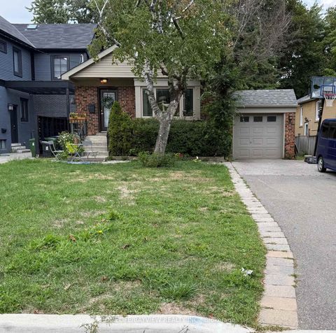 Photo 1 at 170 Franklin Avenue, Westgate, Toronto