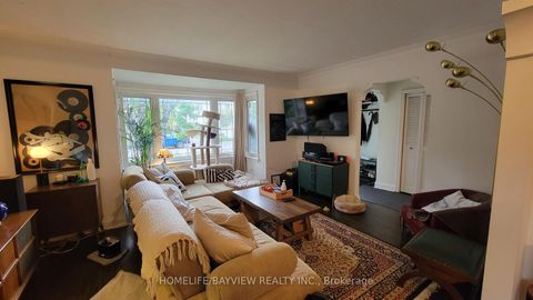 Photo 4 at 170 Franklin Avenue, Westgate, Toronto