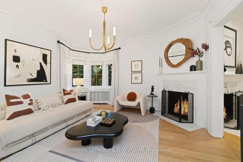 Photo 6 at 146 Balmoral Avenue, St. Clair, Toronto