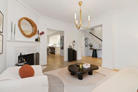 Photo 8 at 146 Balmoral Avenue, St. Clair, Toronto