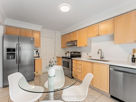 Photo 11 at 2418 Baintree Crescent, WM Westmount, Oakville