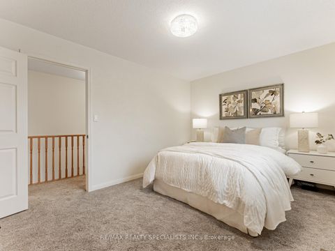 Photo 15 at 2418 Baintree Crescent, WM Westmount, Oakville