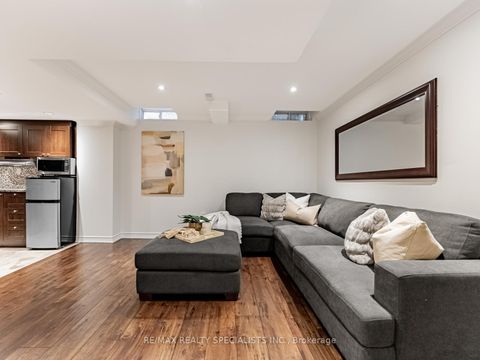 Photo 22 at 2418 Baintree Crescent, WM Westmount, Oakville