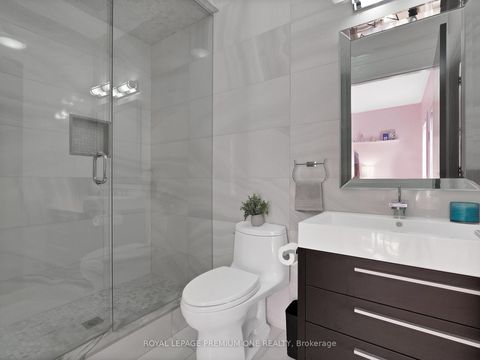 Photo 13 at 667 Nashville Road, Kleinburg, Vaughan Photo 13 at 667 Nashville Road, Kleinburg, Vaughan