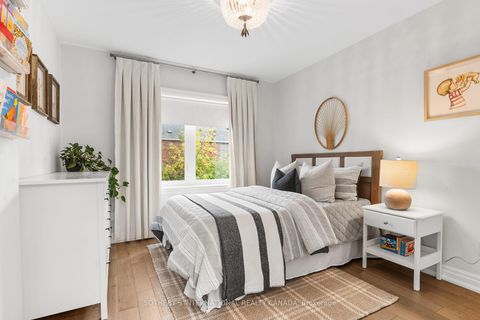 Photo 6 at 251 Bowood Avenue, Lawrence Park North, Toronto