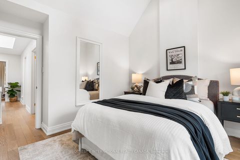 Photo 24 at 251 Bowood Avenue, Lawrence Park North, Toronto