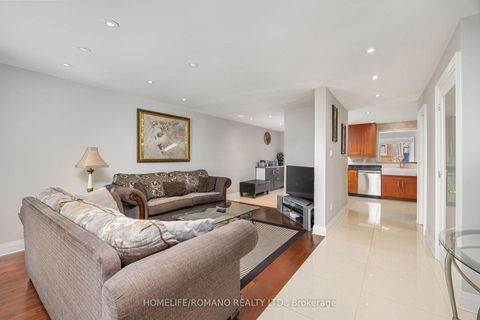 Photo 6 at 36 Brougham Drive, East Woodbridge, Vaughan Photo 6 at 36 Brougham Drive, East Woodbridge, Vaughan