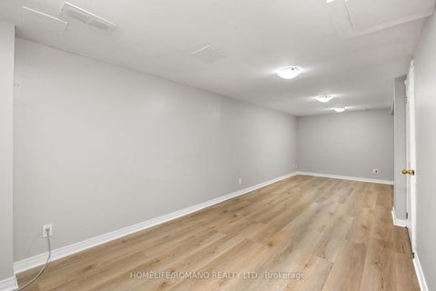 Photo 26 at 36 Brougham Drive, East Woodbridge, Vaughan