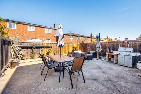 Photo 30 at 36 Brougham Drive, East Woodbridge, Vaughan