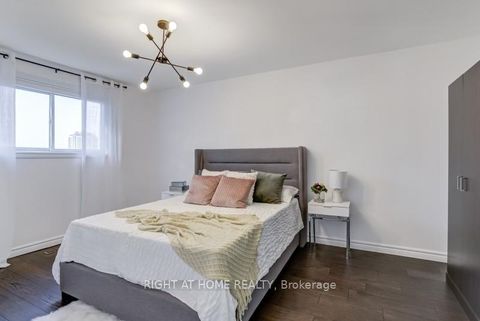 Photo 17 at 742 Beman Drive, Leslie Valley, Newmarket