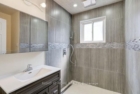 Photo 28 at 742 Beman Drive, Leslie Valley, Newmarket