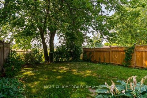 Photo 38 at 742 Beman Drive, Leslie Valley, Newmarket