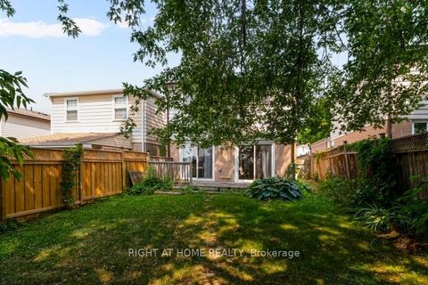 Photo 40 at 742 Beman Drive, Leslie Valley, Newmarket