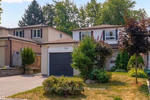 Photo 44 at 742 Beman Drive, Leslie Valley, Newmarket