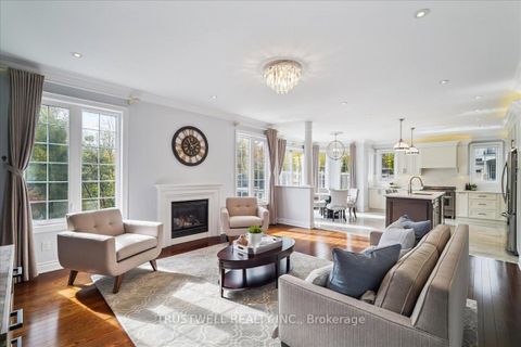 Photo 10 at 1 Mccombe Lane, Patterson, Vaughan