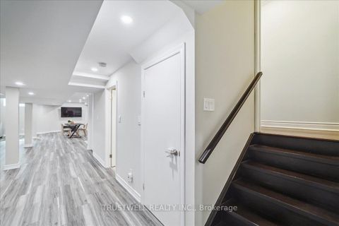 Photo 34 at 1 Mccombe Lane, Patterson, Vaughan