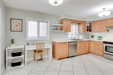 Photo 7 at 2 Chelway Road, Woburn, Toronto