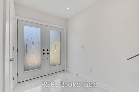 Photo 2 at 101 Clifton Road, Moore Park, Toronto