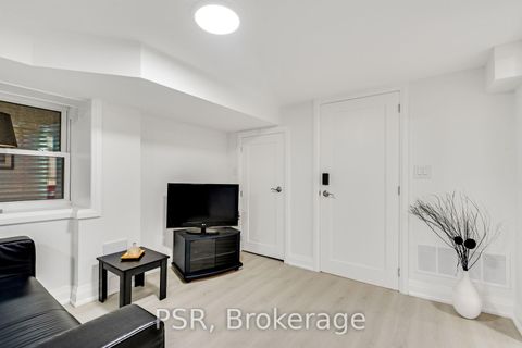 Photo 22 at 101 Clifton Road, Moore Park, Toronto