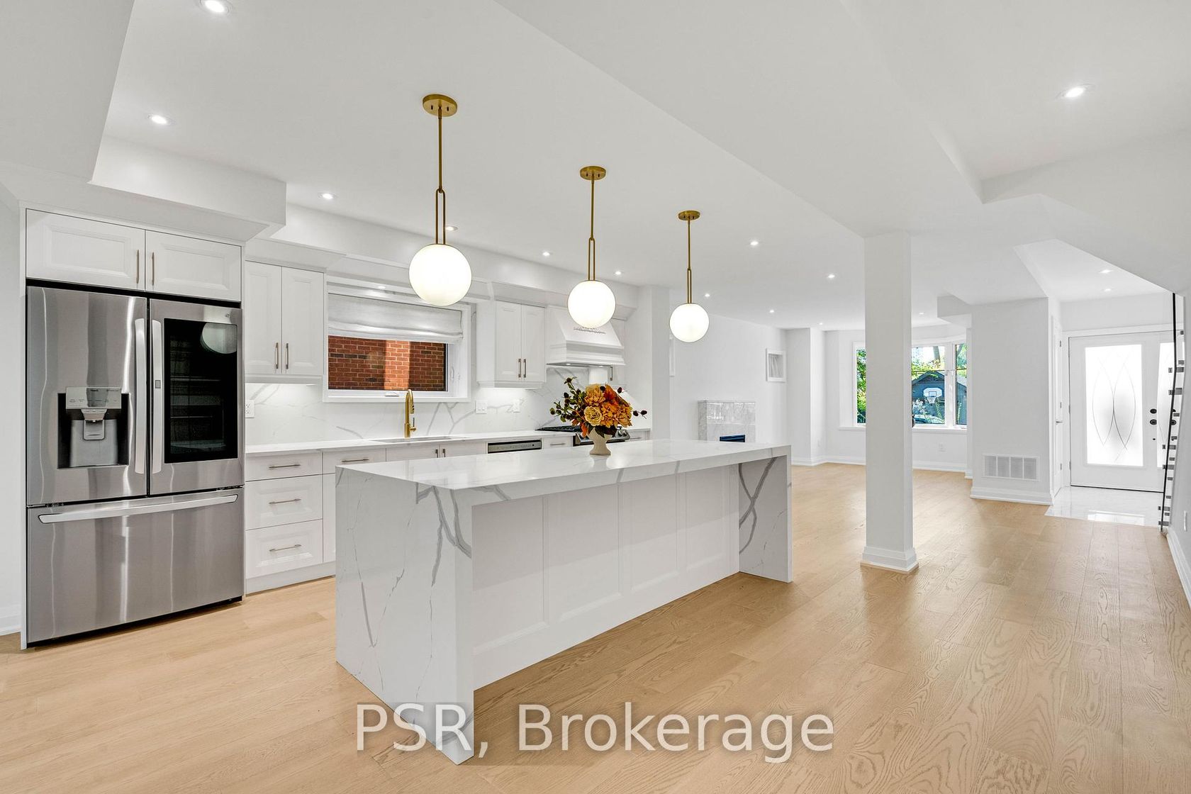 Photo 10 at 101 Clifton Road, Moore Park, Toronto Photo 10 at 101 Clifton Road, Moore Park, Toronto