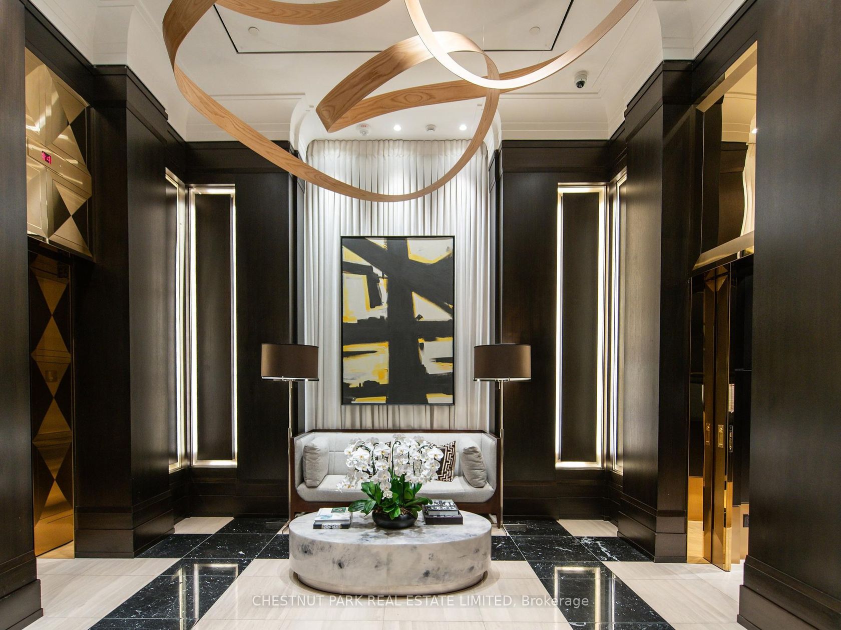 2703 - 200 Cumberland Street, Annex, Toronto 