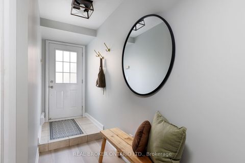 Photo 1 at 146 - 35 Elsie Lane, Junction, Toronto