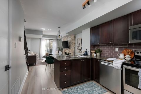 Photo 3 at 146 - 35 Elsie Lane, Junction, Toronto