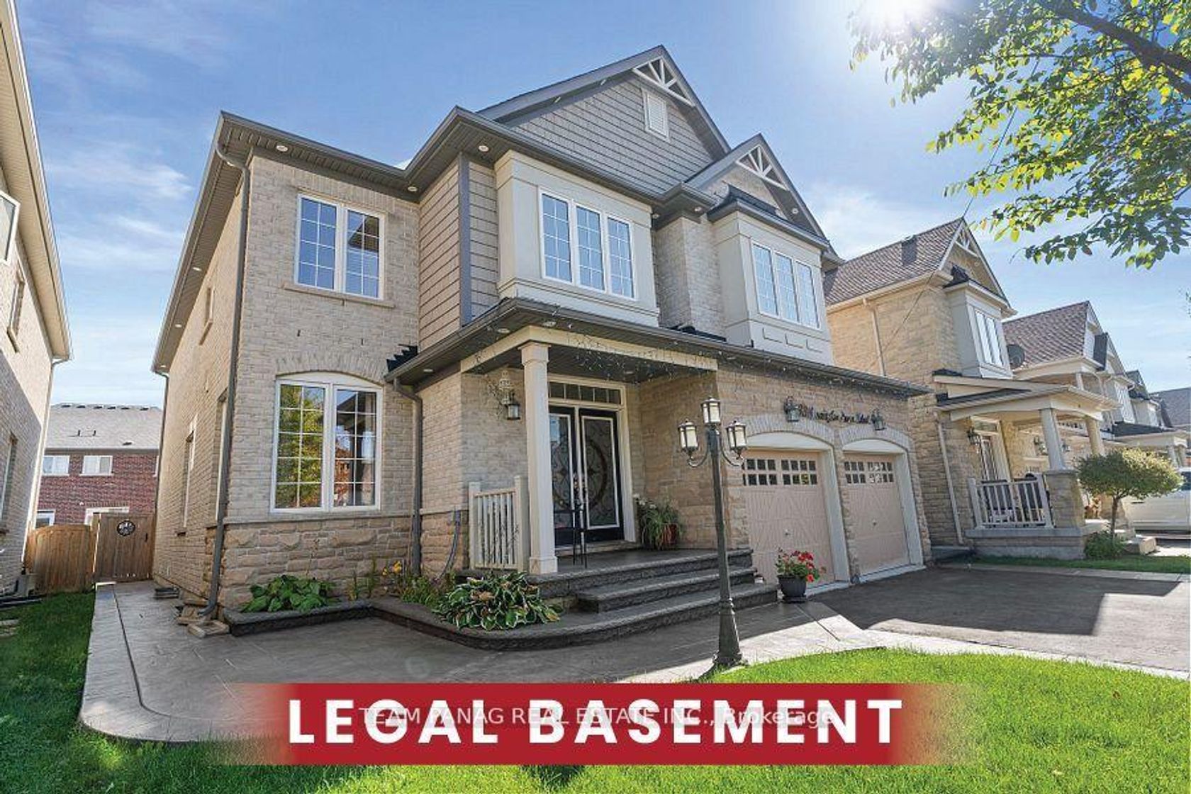 33 Bonnieglen Farm Boulevard, Rural Caledon, Caledon by Loree Meneguzzi Real Estate 33 Bonnieglen Farm Boulevard, Rural Caledon, Caledon