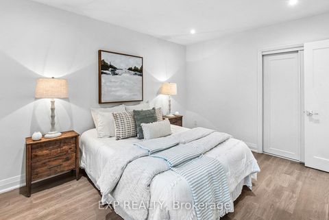 Photo 20 at 5 Midcroft Drive, Malvern West, Toronto