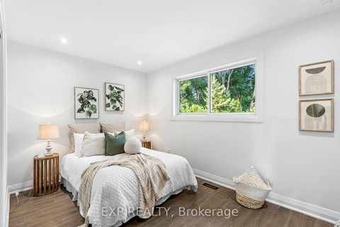 Photo 21 at 5 Midcroft Drive, Malvern West, Toronto