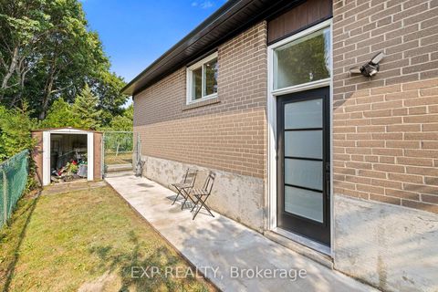 Photo 27 at 5 Midcroft Drive, Malvern West, Toronto