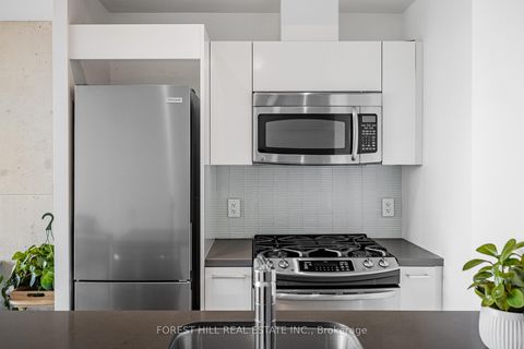 Photo 2 at 607 - 319 Carlaw Avenue, South Riverdale, Toronto