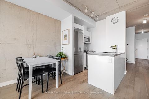 Photo 6 at 607 - 319 Carlaw Avenue, South Riverdale, Toronto Photo 6 at 607 - 319 Carlaw Avenue, South Riverdale, Toronto