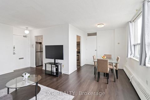 Photo 18 at 1101 - 5 Parkway Forest Drive, Henry Farm, Toronto