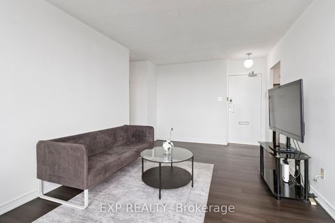 Photo 19 at 1101 - 5 Parkway Forest Drive, Henry Farm, Toronto