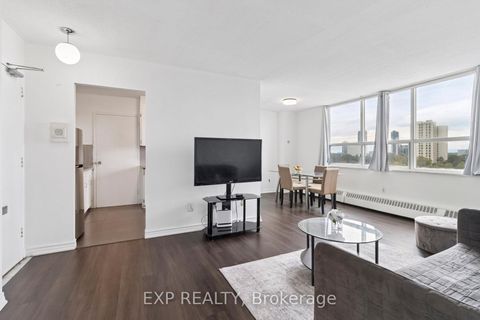 Photo 22 at 1101 - 5 Parkway Forest Drive, Henry Farm, Toronto