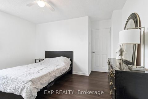 Photo 30 at 1101 - 5 Parkway Forest Drive, Henry Farm, Toronto