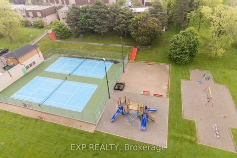 Photo 37 at 1101 - 5 Parkway Forest Drive, Henry Farm, Toronto