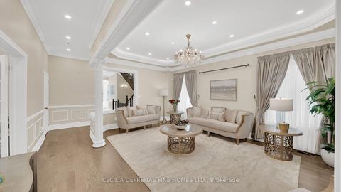 Photo 7 at 6 Orwell Drive, Vellore Village, Vaughan