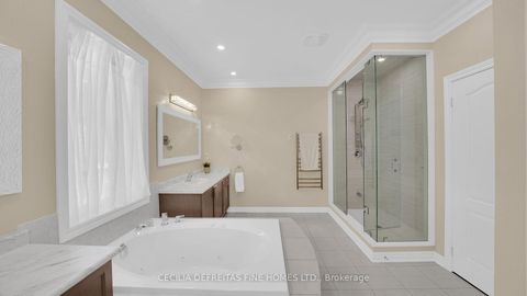 Photo 30 at 6 Orwell Drive, Vellore Village, Vaughan