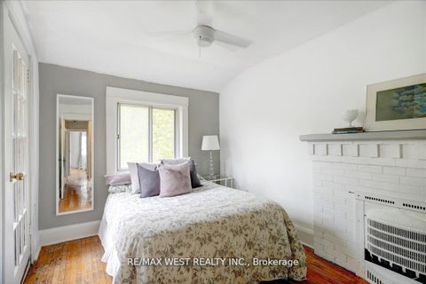 Photo 11 at 30 Glendale Avenue, Swansea, Toronto Photo 11 at 30 Glendale Avenue, Swansea, Toronto
