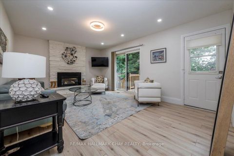 Photo 16 at 56 Marshall Street, Allandale Centre, Barrie