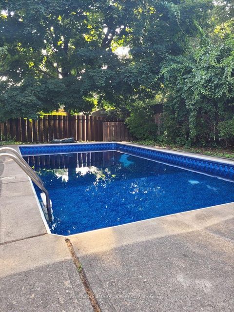 Photo 30 at 56 Marshall Street, Allandale Centre, Barrie