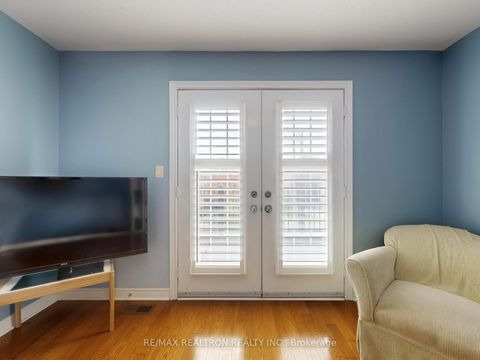 Photo 40 at 44 Rivermill Crescent, Patterson, Vaughan