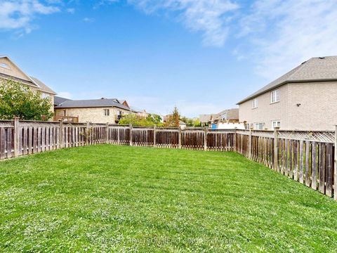 Photo 48 at 44 Rivermill Crescent, Patterson, Vaughan