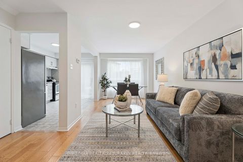 Photo 5 at 83 Pickett Crescent, Painswick North, Barrie