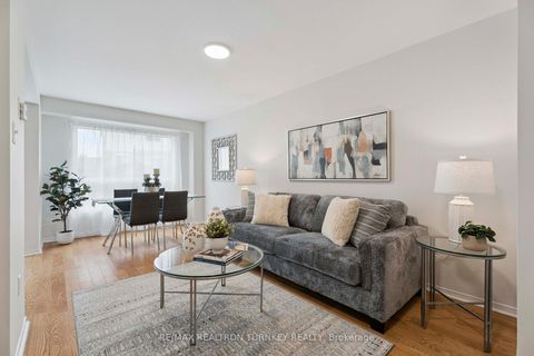 Photo 6 at 83 Pickett Crescent, Painswick North, Barrie