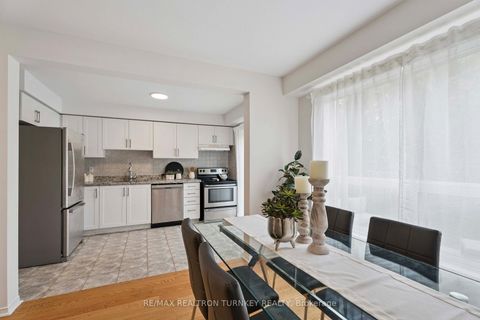 Photo 14 at 83 Pickett Crescent, Painswick North, Barrie